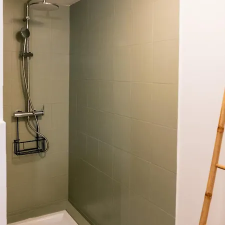55m2 Centre Historique דירה *